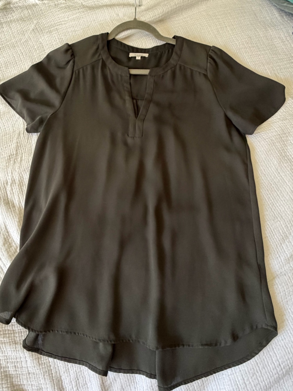 Pleione Olive Green Split-Neck Short Sleeve Blouse